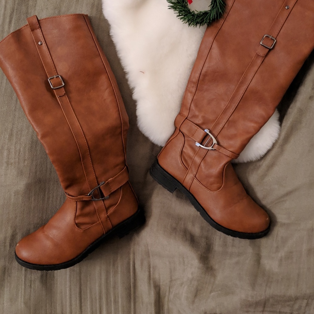 BOOTS - KNEE HIGH